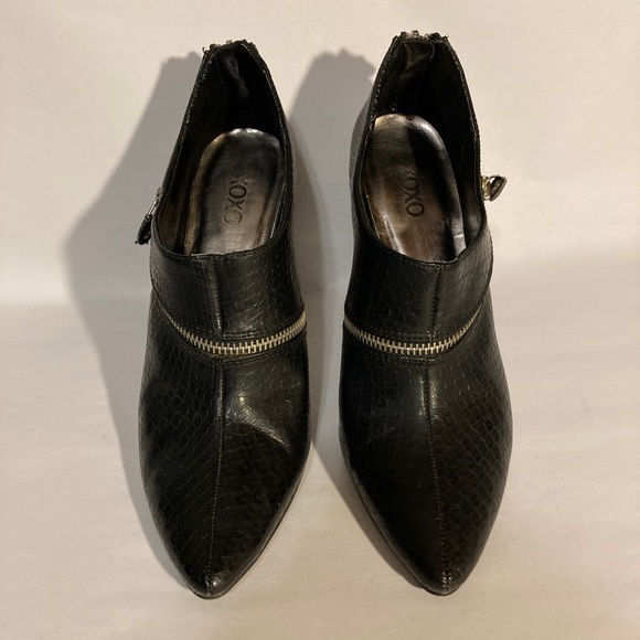 Xoxo black booties, size 8 - Picture 2 of 7